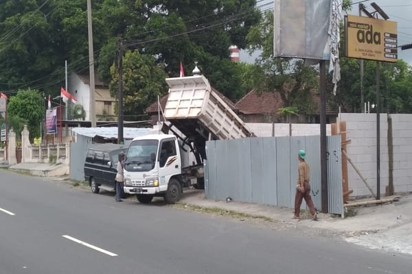  Warga Tolak Pembangunan Hotel Srikandi di Jogonalan Klaten