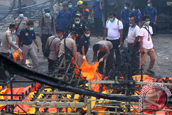  Gudang Mercon di Tangerang Meledak, Puluhan Korban Tewas Sulit Dikenali