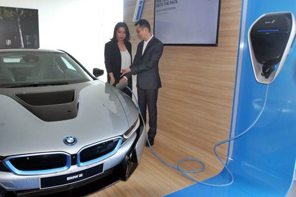  BMW Dukung Hari Listrik Nasional