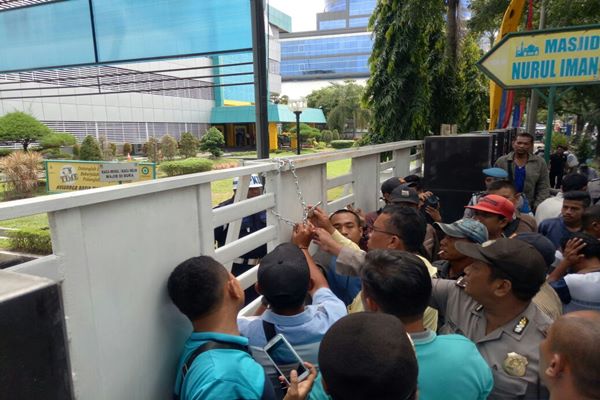  Lima Kali Demo Gagal, Ini Dilakukan Eks Pencatat Meteran PLN Sumut