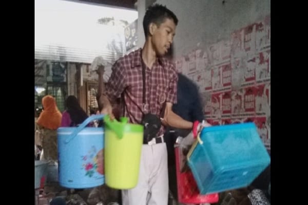  KISAH INSPIRATIF Perjuangan Pelajar Salatiga Penuhi Kebutuhan Hidup