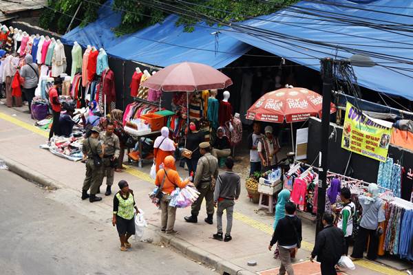  Kawasan Tanah Abang Semrawut