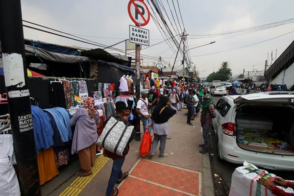  Tanah Abang Semrawut, Pendapatan Pedagang Menurun