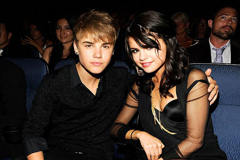  Selena Gomez dan Justin Bieber Kembali Pacaran?