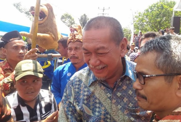  Hari Listrik Nasional, PLN Terangi 233 Dusun di Jawa Barat