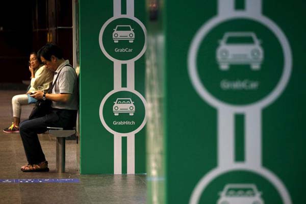  Kaki Lima di Singapura Terima Pembayaran GrabPay 