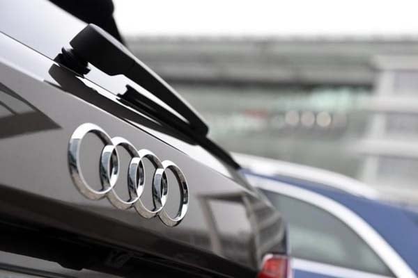  Audi \'Recall\' 4.997 Unit Mobil Diesel