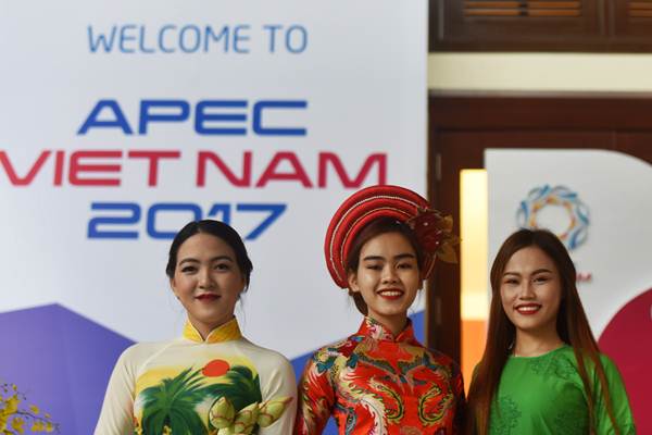  Sambut Delegasi KTT APEC 2017