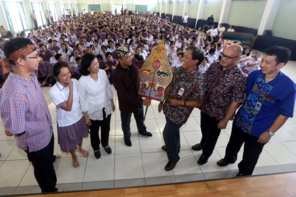  FOTO: BCA Gelar Wayang for Student \"Cepot Goes to School\" di Bandung