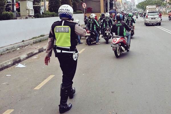  Driver Ojek Online Setuju Larangan Motor Lewat Jalan MH Thamrin Jakarta Dihapus