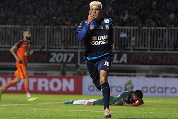  Hasil Liga 1: Borneo Atasi Arema, Barito Hajar Persela