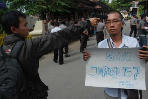 Polisi Pengeroyok Wartawan di Timika Diperiksa Propam Polres Mimika