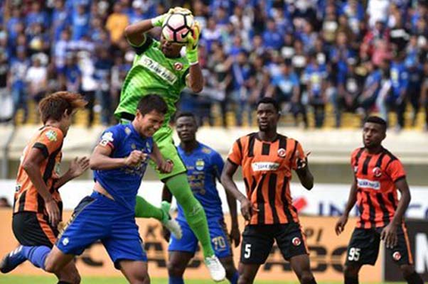  Perseru Dramatis Bertahan di Liga 1, Semen Padang Degradasi