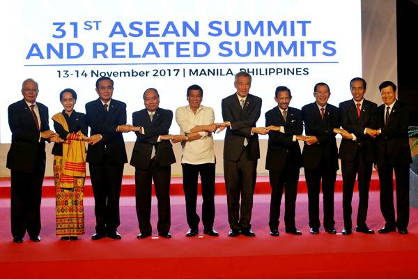  Jokowi Ajak Asean Bantu Atasi Konflik Myanmar