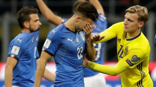  ITALIA VS SWEDIA: Skor Berakhir Kacamata, Buffon Cs Tersingkir