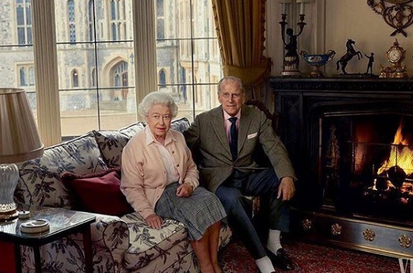  Ratu Elizabeth dan Pangeran Philip Rayakan 70 Tahun Usia Pernikahan