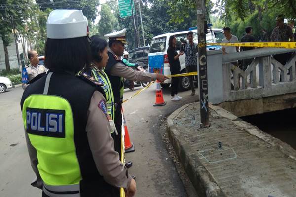  Polisi Pakai Alat Canggih Olah TKP Kecelakaan Setya Novanto