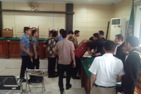  SIDANG TARUNA AKPOL: Sembilan Siswa Divonis 6 Bulan Penjara