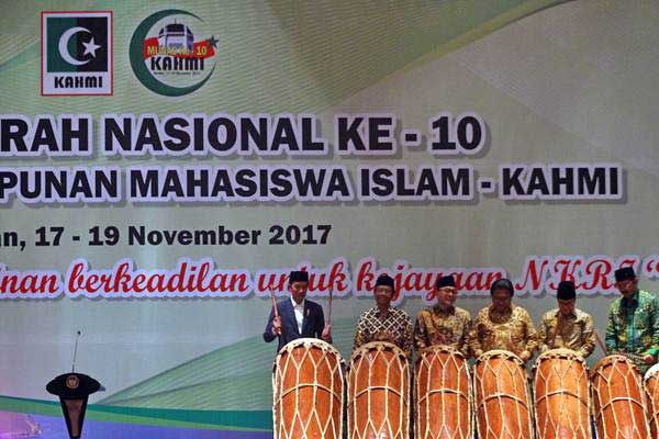  Munas KAHMI 2017, Mahfud MD Singgung Penegakan Hukum di Depan Jokowi