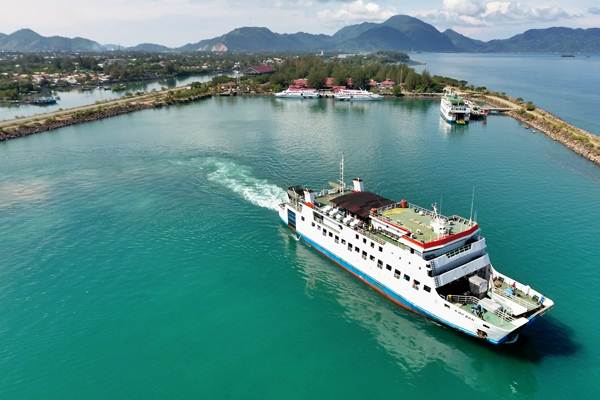  Pelabuhan Ulee Lheu Banda Aceh