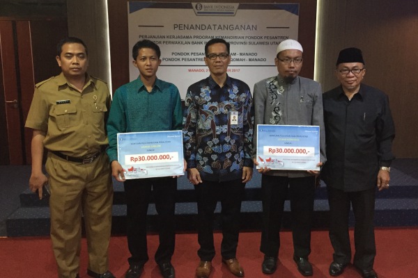  BI Tunjuk Dua Pesantren Manado Kembangkan Ekonomi Syariah