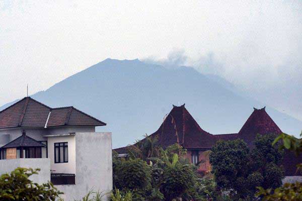  Ini Penyebab Gunung Agung Meletus Pada Selasa Sore