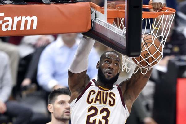  LeBron James Jadi Produser Eksekutif Serial Dokumenter YouTube