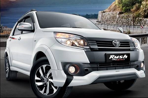  Toyota Luncurkan Rush Generasi Terbaru