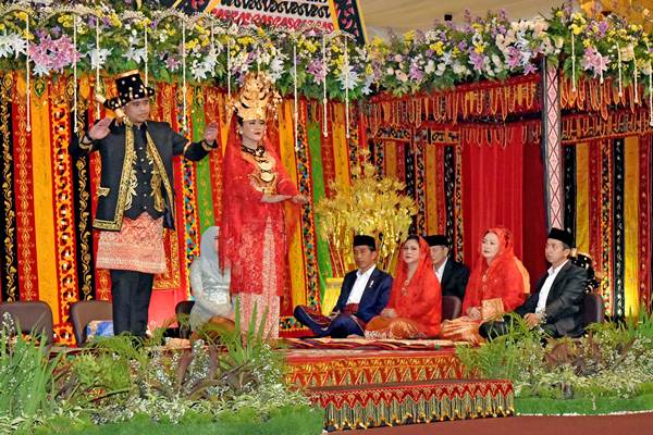  Resepsi Ngunduh Mantu Kahiyang Ayu-Bobby Nasution