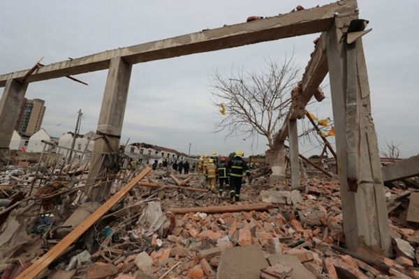  China Diguncang Bom, Dua Warga Tewas