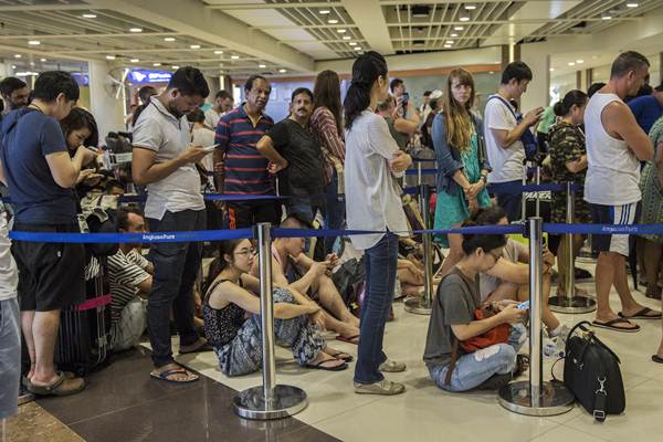  Bandara Ngurah Rai Kembali Beroperasi