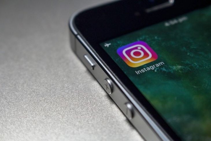  Instagram Uji Fitur Repost