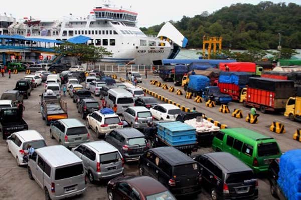  Antrean Penumpang di Merak & Bakauheni Tuntas Malam Ini