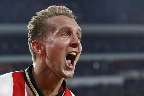  Hasil Liga Belanda: PSV Mantapkan Pimpin Klasemen, AZ Gusur Ajax