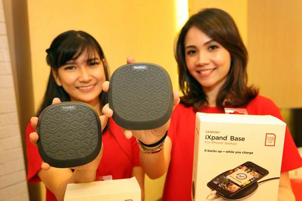  Peluncuran SanDisk iXpand Base