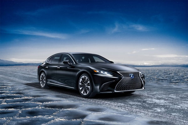  Lexus LS500 Teranyar Mengaspal di Indonesia Tahun Depan