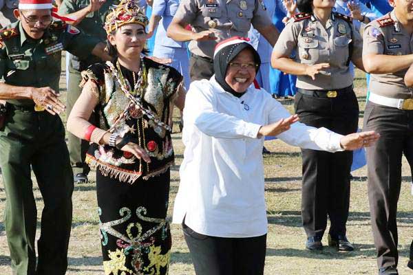  PILGUB JATIM 2018: Risma Ditunjuk Jadi Jurkam Gus Ipul-Anas