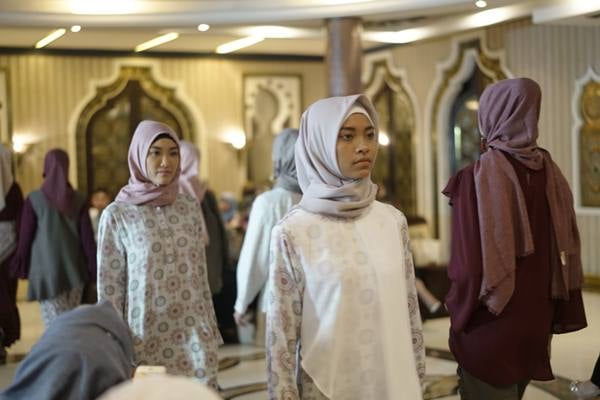  Fesyen Hijab Kian Dilirik Industri 