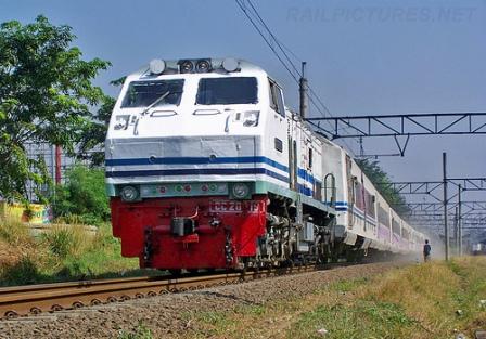  Perjalanan KA via Jalur Selatan Kembali Normal