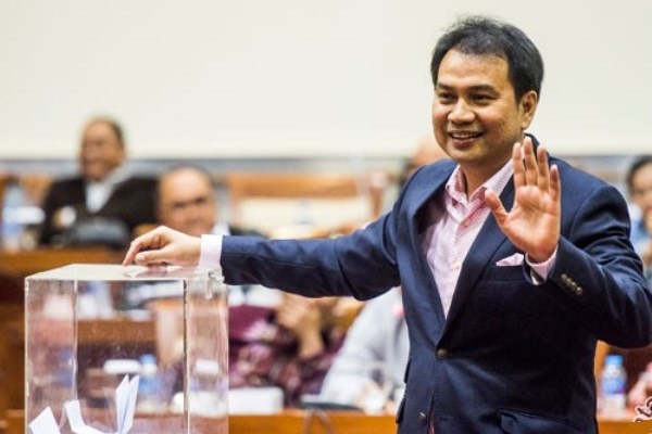  Aziz Syamsuddin: DPP Partai Golkar Proses Permohonan Munaslub 