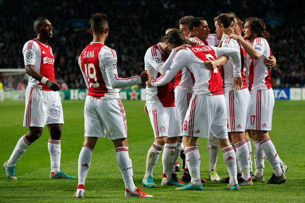  Jadwal Liga Belanda: Big Match Ajax vs PSV, Utrecht vs Feyenoord