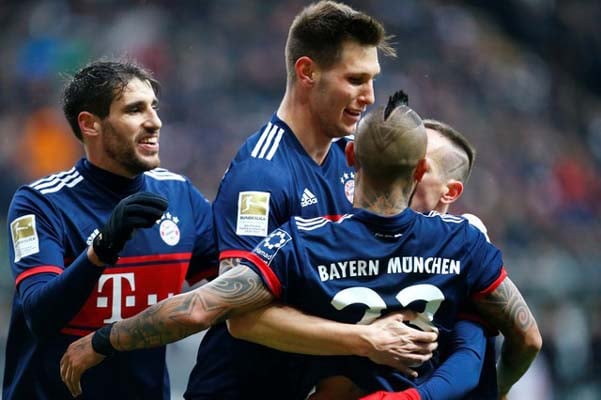  Para Pesaing Tersandung, Munchen Makin Mantap Pimpin Bundesliga