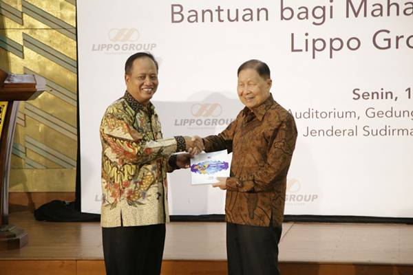  Lippo Bantu Rp1,5 Miliar bagi Mahasiswa Berprestasi di 10 PTN