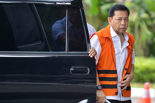  Sidang Korupsi KTP Elektronik: Besok Digelar, Kuasa Hukum Setya Novanto Siapkan Strategi
