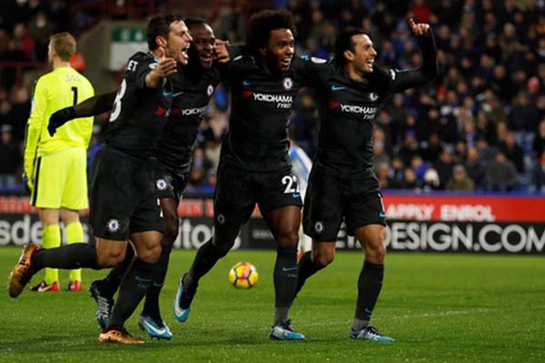  Hasil Liga Inggris: Chelsea 3 Poin, Burnley Lewati Liverpool & Arsenal