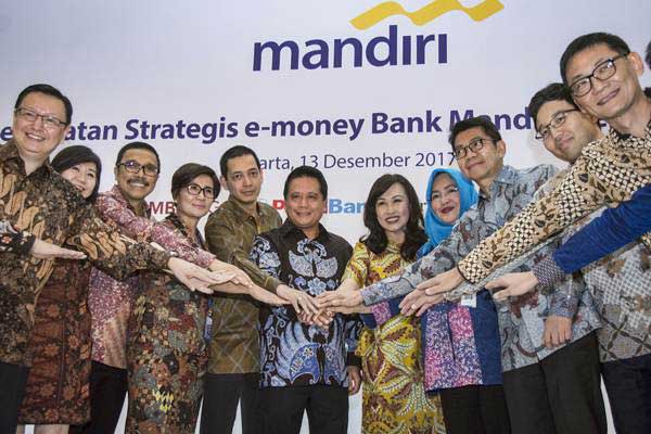  UANG ELEKTRONIK : Bank Mandiri Perluas Kemitraan