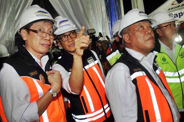  Konstruksi Jalan Tol Jakarta-Cikampek Berteknologi Sosrobahu