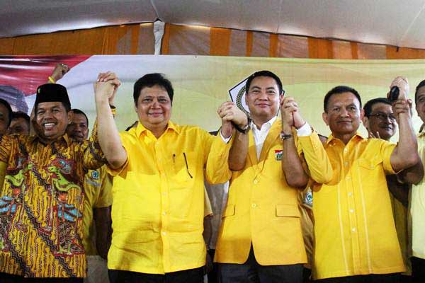  RAPAT PLENO GOLKAR : Tugas Airlangga Mengangkat Citra