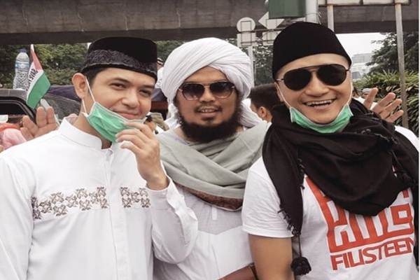  Dude Herlino dan Arie K Untung Ikut Aksi Bela Palestina