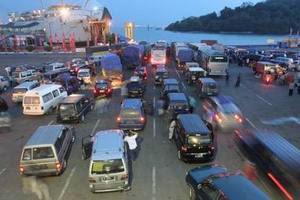  Pelabuhan Gilimanuk \'Buka-Tutup\' Akibat Cuaca Buruk